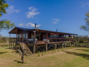 Casa de lujo en el Rio Delta.
